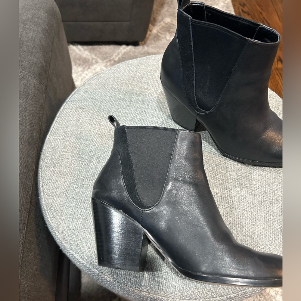 EUC Cole Haan Booties